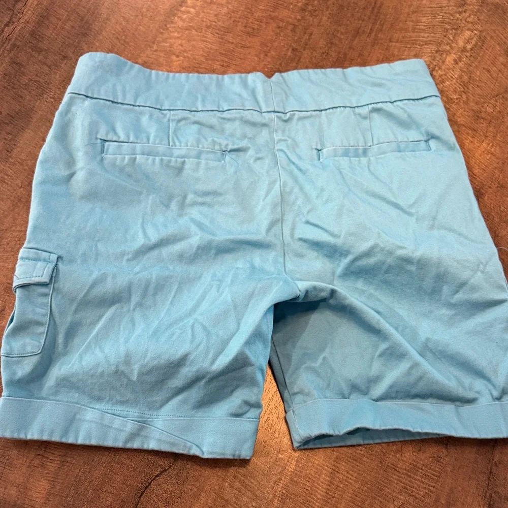 Bella Rose Closet Light Blue Cargo Shorts - Picture 2 of 3